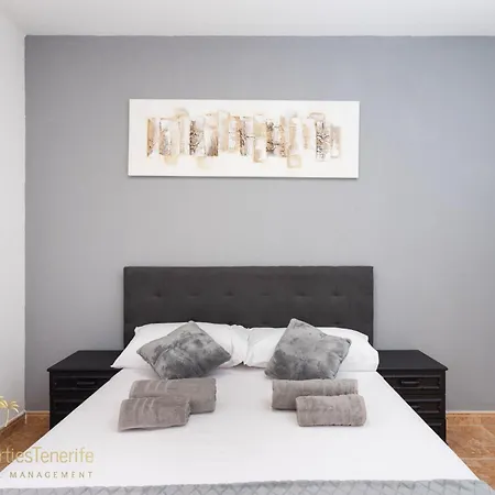 Yulian Tatil Evi Costa Adeje